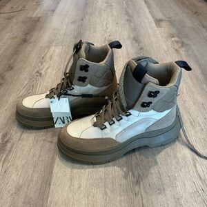 Size 7.5 Women’s / 38 Zara Khaki Ankle Combat Boot